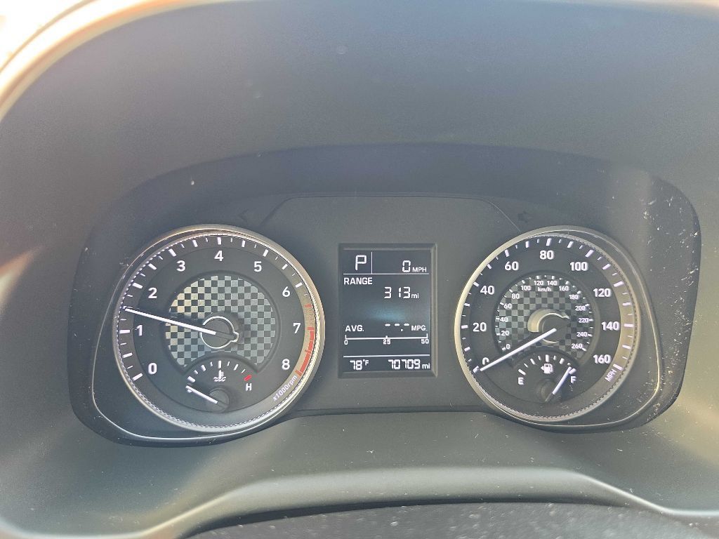 Used 2019 Hyundai Elantra SE FWD image 17