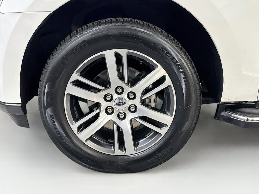 Used 2022 Ford Expedition Max Limited AWD/4WD image 37