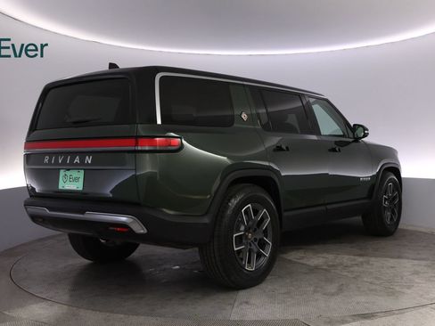 Used 2024 Rivian R1S Adventure Dual AWD/4WD image 3