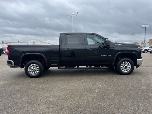 New 2026 Chevrolet Silverado 2500 LT w/ Safety Package AWD/4WD image 8