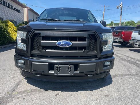 Used 2015 Ford F150 XL w/ Equipment Group 101A Mid AWD/4WD image 3