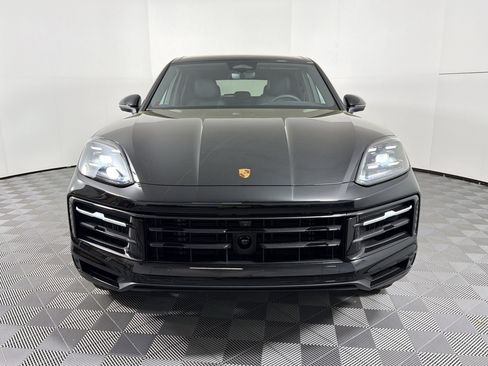 Used 2026 Porsche Cayenne AWD/4WD image 6