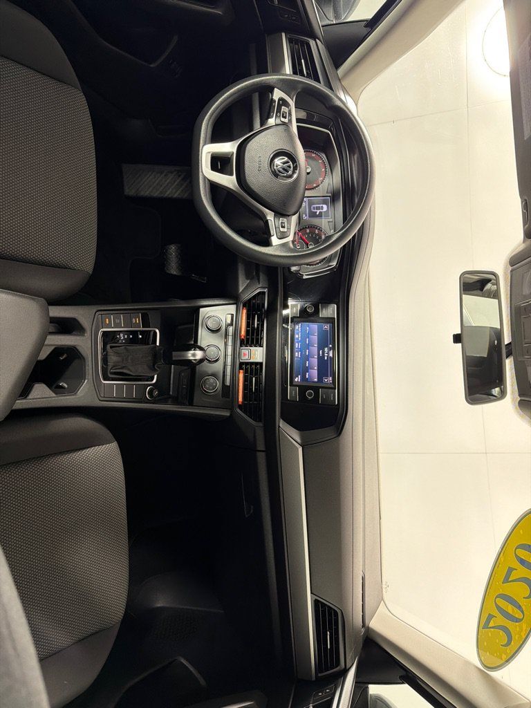 Used 2020 Volkswagen Jetta FWD image 24