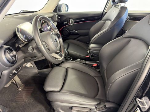 Certified 2023 MINI Cooper S image 5