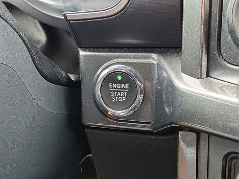 Used 2022 Ford F150 XLT w/ Equipment Group 302A High image 33