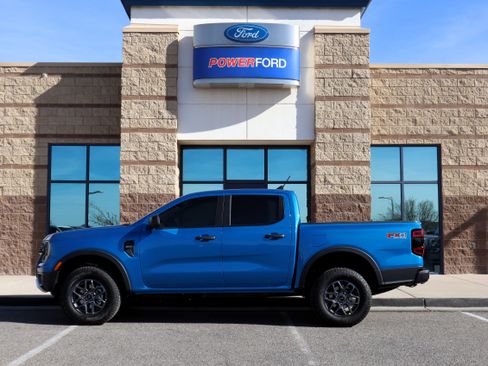 New 2025 Ford Ranger XLT w/ FX4 Off-Road Package image 9