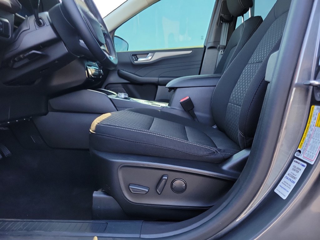 Certified 2023 Ford Escape Active w/ Tech Pack #2 AWD/4WD image 19