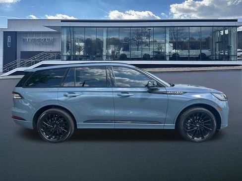 New 2026 Lincoln Aviator Reserve AWD/4WD image 9