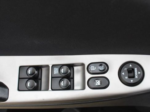 Used 2016 Hyundai Accent SE image 14