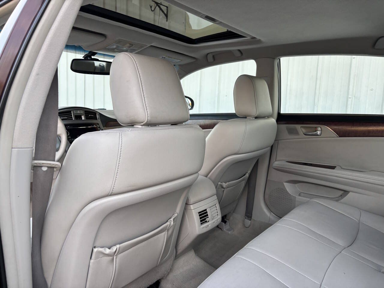 Used 2012 Toyota Avalon FWD image 20