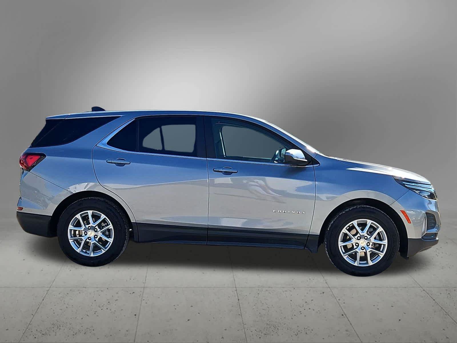 Used 2024 Chevrolet Equinox LT FWD image 7
