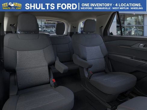 New 2026 Ford Explorer Active image 12