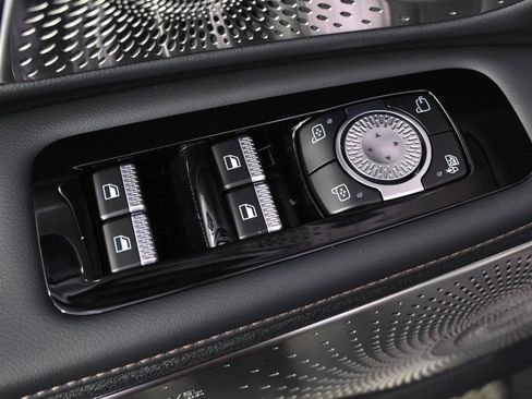 New 2026 Lincoln Nautilus Reserve image 23