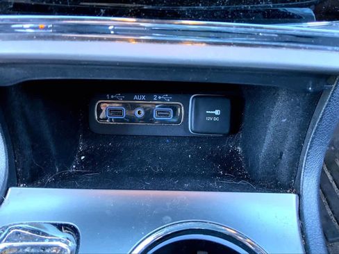 Used 2019 Jeep Grand Cherokee Limited AWD/4WD image 35
