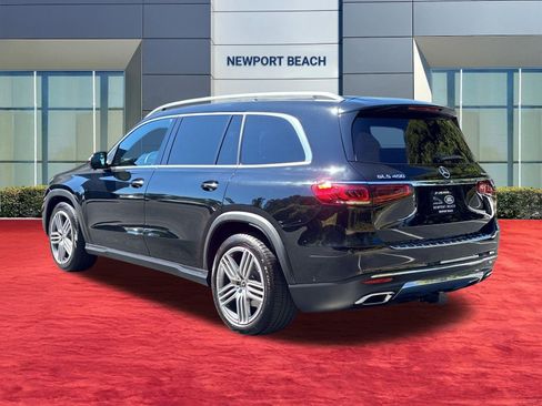Used 2022 Mercedes-Benz GLS 450 4MATIC image 3