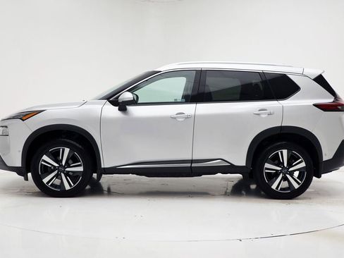 Used 2023 Nissan Rogue SL w/ SL Premium Package image 6