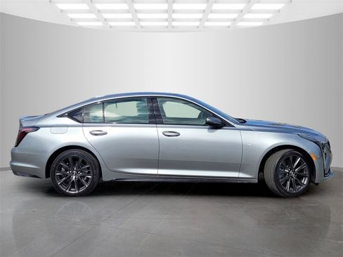 New 2026 Cadillac CT5 Sport image 4