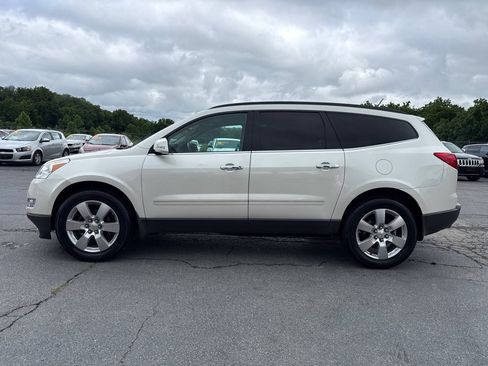 Used 2011 Chevrolet Traverse LTZ AWD/4WD image 1