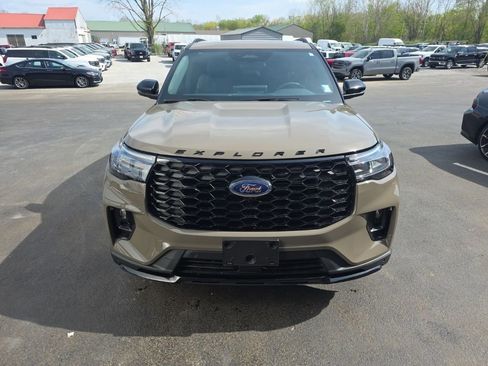 New 2026 Ford Explorer ST-Line AWD/4WD image 3