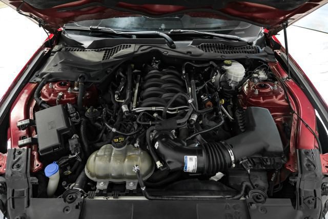 Used 2020 Ford Mustang GT Premium w/ Equipment Group 401A RWD image 34
