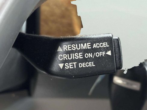 Used 2008 Chrysler Town & Country Limited w/ Trailer Tow Group image 29