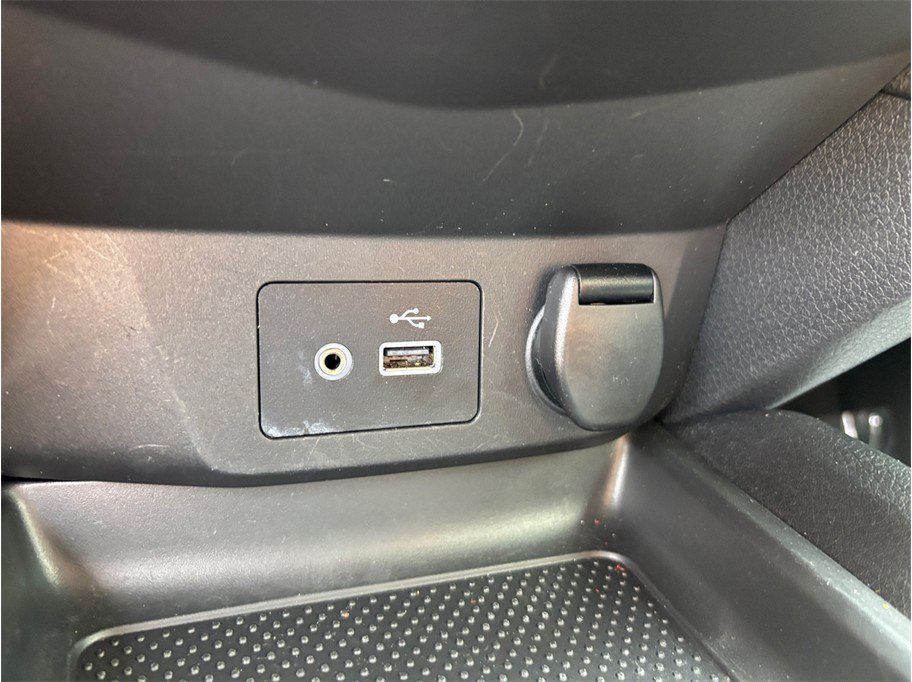 Used 2018 Nissan Rogue SV FWD image 29
