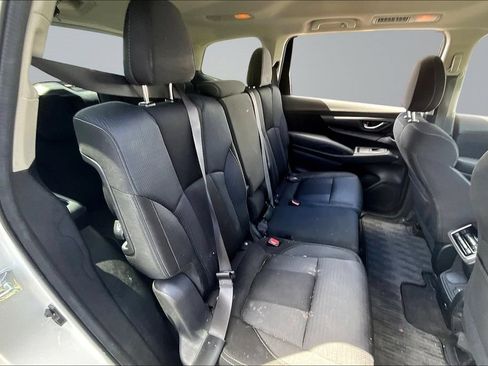 Used 2023 Subaru Ascent Premium AWD/4WD image 21