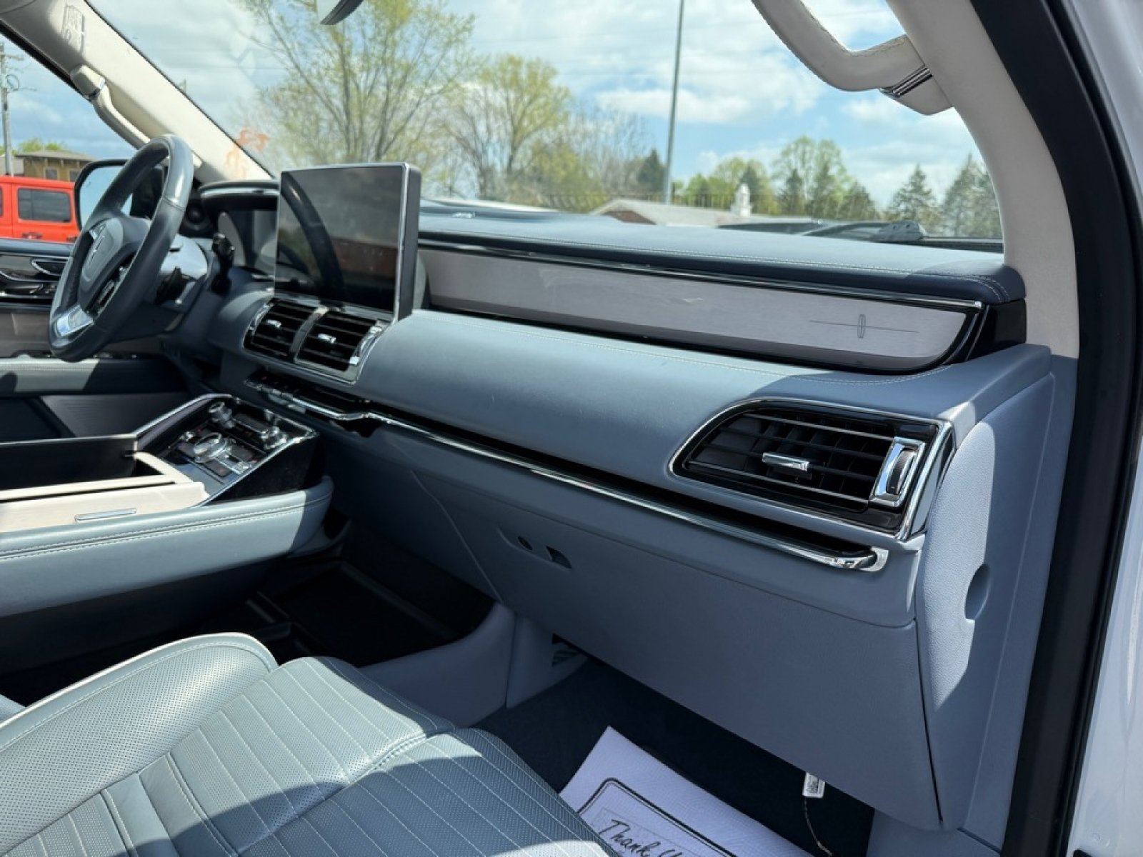 Used 2023 Lincoln Navigator L Black Label AWD/4WD image 28