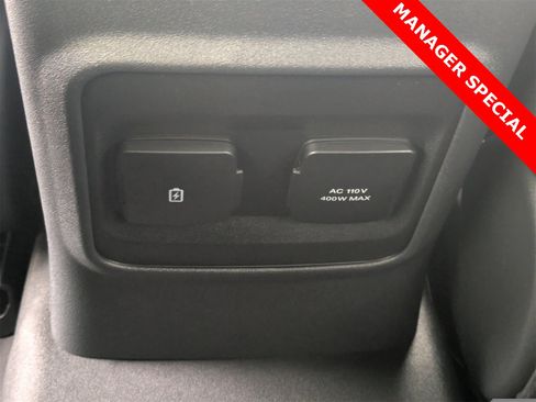 New 2025 Ford Bronco Badlands image 18