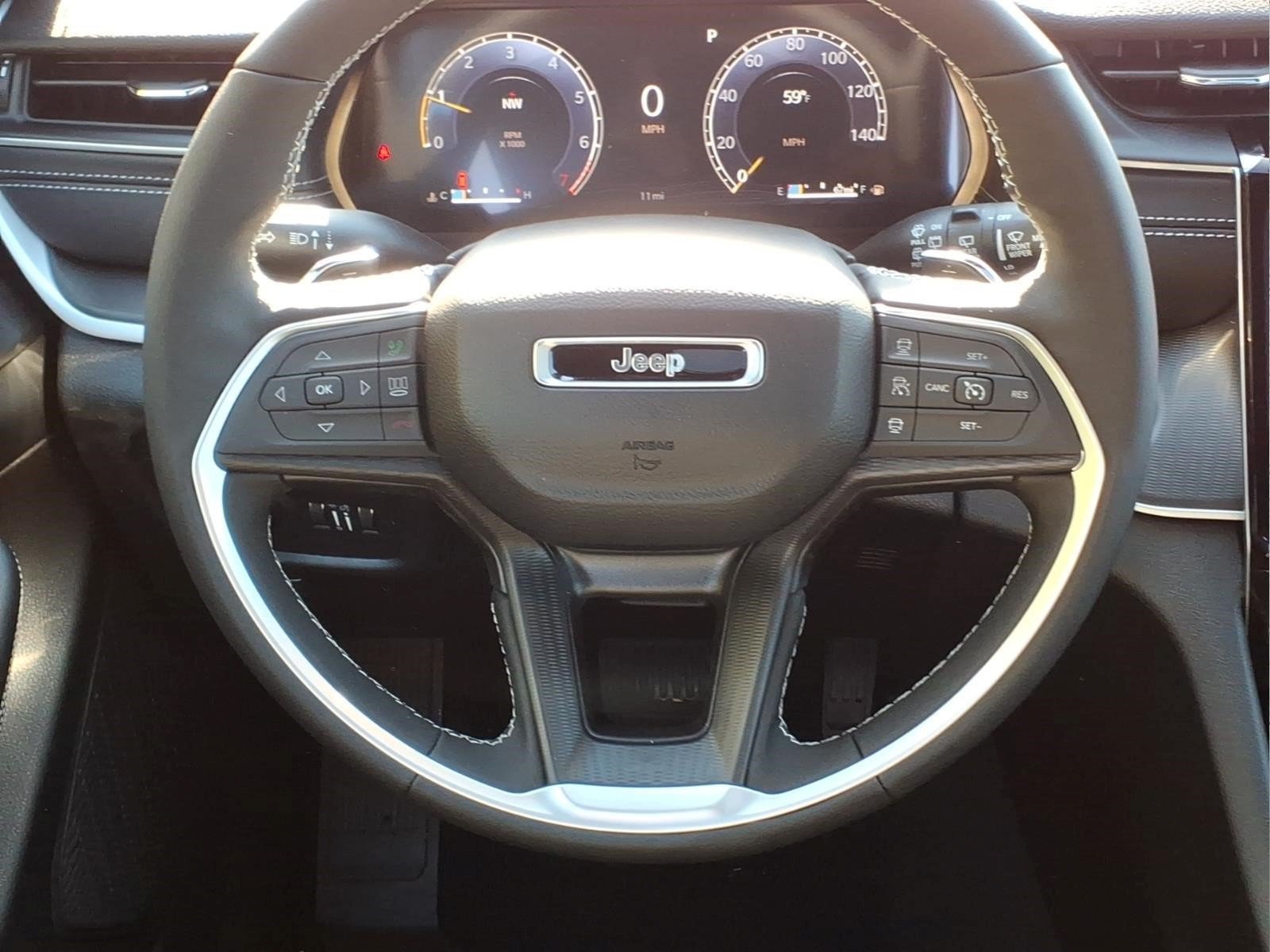 New 2027 Jeep Grand Cherokee Laredo X AWD/4WD image 14
