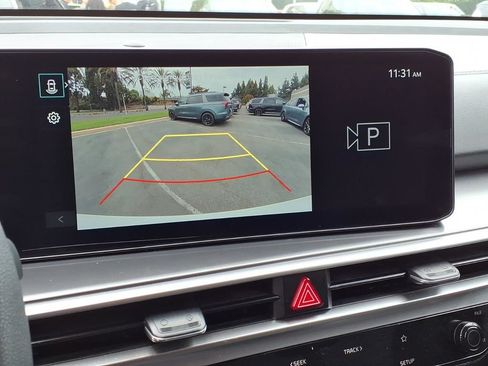 Certified 2024 Kia Sorento LX FWD image 18