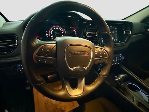 Used 2021 Dodge Durango SXT image 12