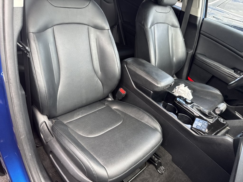 Used 2023 Kia Sportage EX FWD image 33