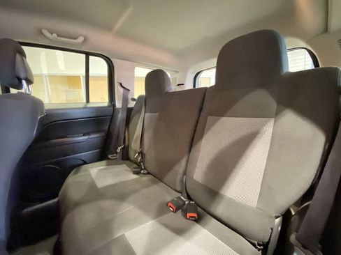 Used 2017 Jeep Patriot Sport w/ Power Value Group image 22