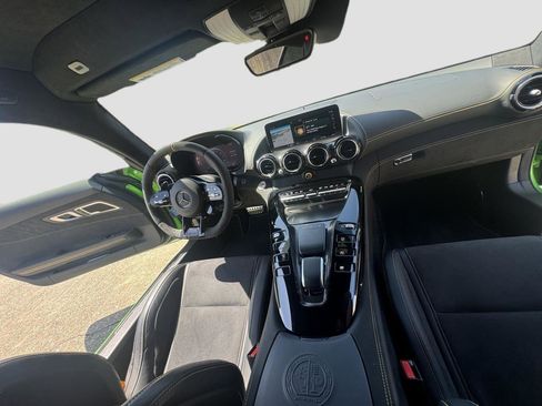 Used 2020 Mercedes-Benz AMG GT R image 16