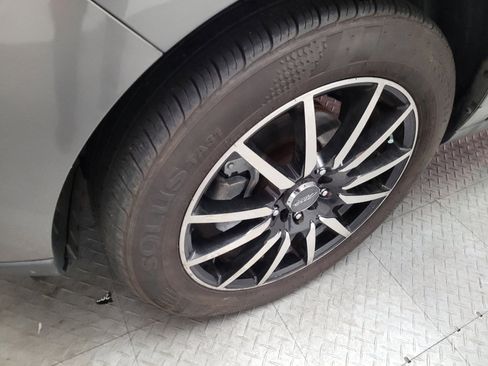 Used 2014 Kia Soul image 31