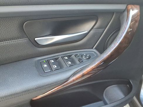 Used 2014 BMW 328i xDrive Sedan image 16