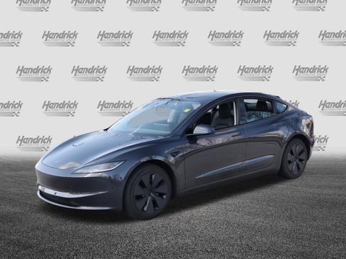 Used 2025 Tesla Model 3 image 6
