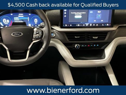 New 2026 Ford Explorer Platinum w/ LUX Leather Package AWD/4WD image 18