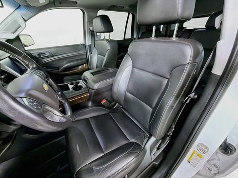 Used 2019 Chevrolet Tahoe LT AWD/4WD image 12
