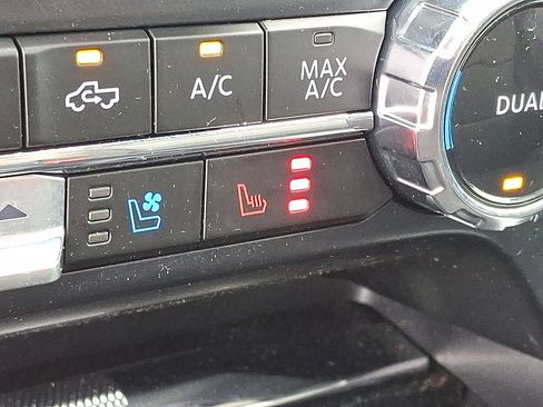 Used 2023 Ford F150 Raptor w/ Raptor 37 Performance Package AWD/4WD image 25