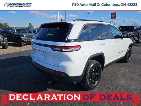 New 2026 Jeep Grand Cherokee Altitude image 7