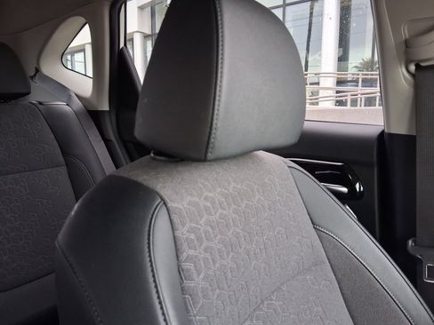 Used 2024 Kia Seltos X-Line image 12