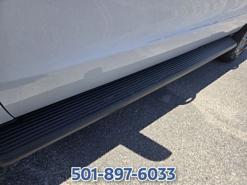 Used 2025 Ford Expedition Active RWD image 9