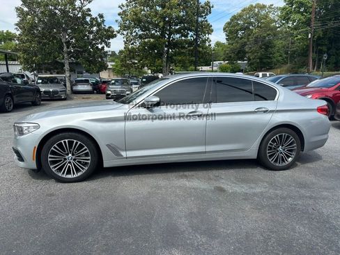 Used 2018 BMW 530i RWD image 6