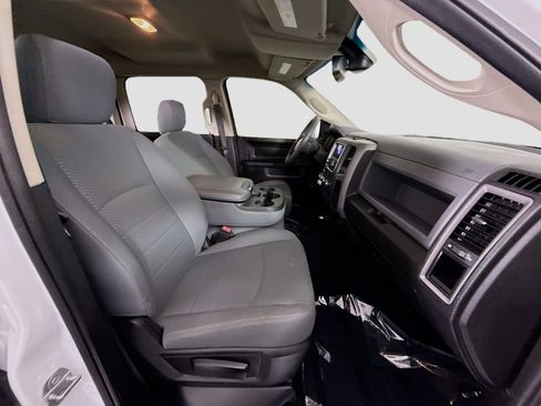 Used 2020 RAM 1500 Tradesman w/ Chrome Plus Package RWD image 28