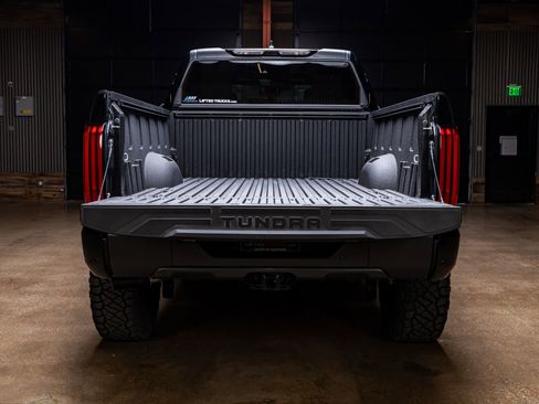 Used 2026 Toyota Tundra SR5 w/ SR5 Convenience Package image 9