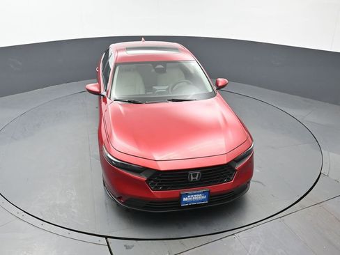 Certified 2023 Honda Accord EX image 46