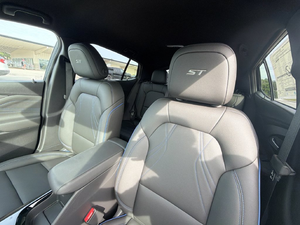 New 2026 Buick Envista Sport Touring w/ Convenience I Package FWD image 26