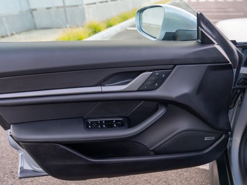 Certified 2025 Porsche Taycan AWD/4WD image 10